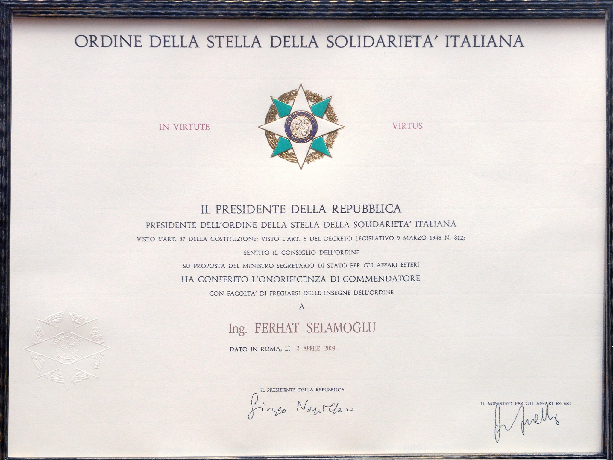 Yönetim Kurulu Başkanı ve Üyelerinin Cavalieri ve Commandatore Nişanları